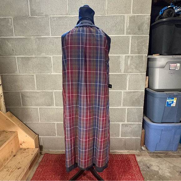 Newport Harbor trench coat for American Airlines. - Picture 8 of 16